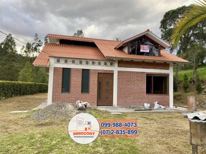 C1140 Amplia propiedad con construcción en venta